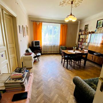 Академіка Рудницького вул., 76