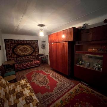 Алли Горської вул. (Бірюзова), 9