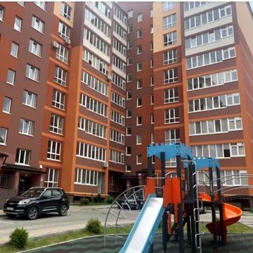 Степана Бандери просп., (83-Е)