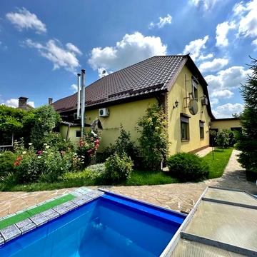 50 років Перемоги вул., 16 а
