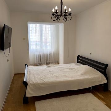 Драгоманова вул., 23-Б