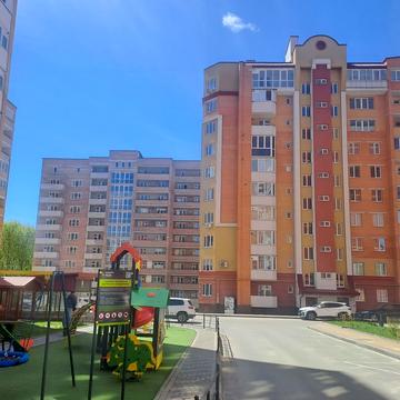 Тролейбусна вул., 4-Д