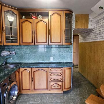 Дніпровська набережна вул., 9-А