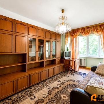 Мирослава Поповича вул. (Семашка), 12