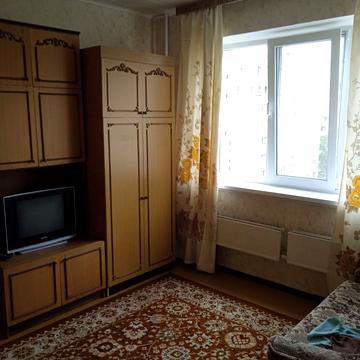 Романа Шухевича просп. (Генерала Ватутіна), 10