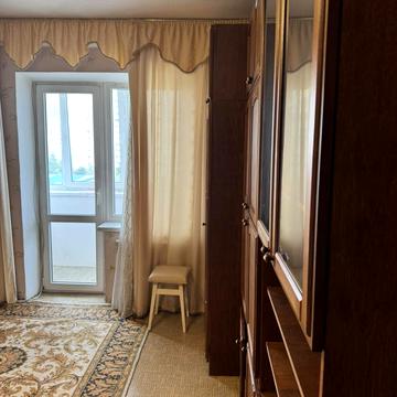 Оболонський просп., 37