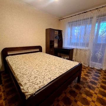 Благовісна вул., 332