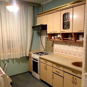 Героїв Крут вул. (Черепіна), 44