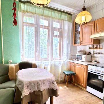 Отакара Яроша вул., 27