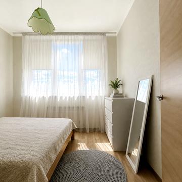 Миколи Бажана просп., 8-Б