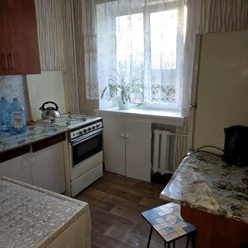 Варненська вул., 18/2