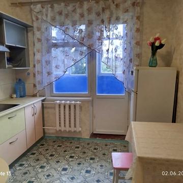 Євгена Чикаленка вул., 56/3