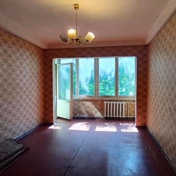 Академіка Булаховського вул., 36