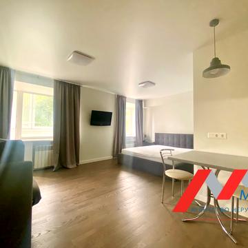 Лесі Українки бульв., 3