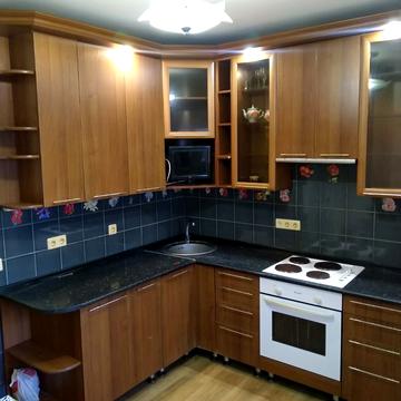 Лісківська вул., 24