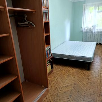 Юрія Глушка вул. (Подвойського), 4