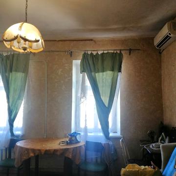 Богдана Хмельницького вул., 74