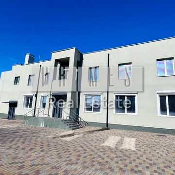 Пономарьова вул., 2-Б
