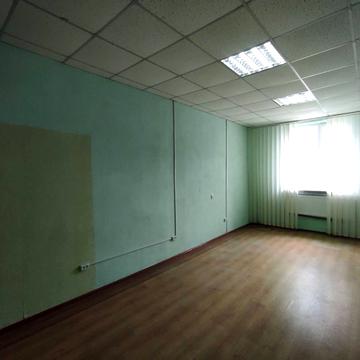Кам'янецька вул., 2