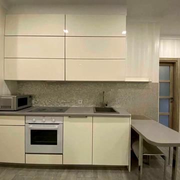 Джона Маккейна вул. (Івана Кудрі), 7