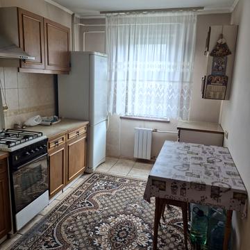 Драгоманова вул., 22