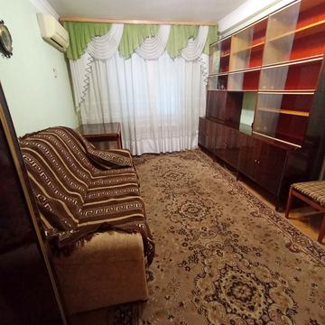 Павла Тичини просп., 12-В