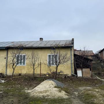 Партизанська, 112