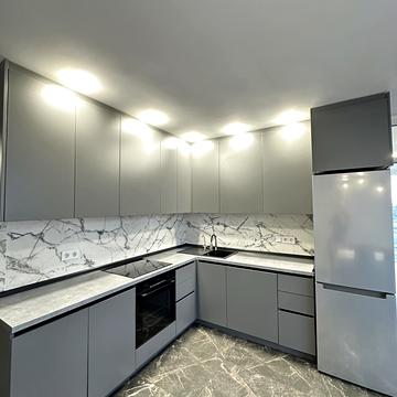 Віктора Некрасова вул. (Північно-Сирецька), 8
