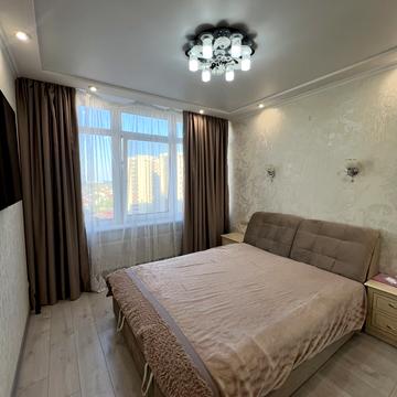 Перлинна вул., 7