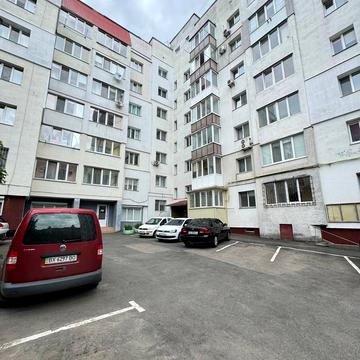 Панаса Мирного вул., 35/2