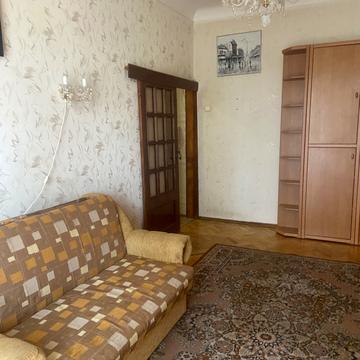 Донецька вул., 28/17