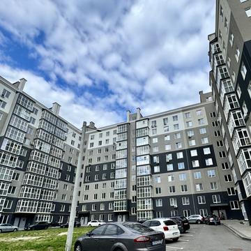 Льотна вул. (Червоногвардійська), 37