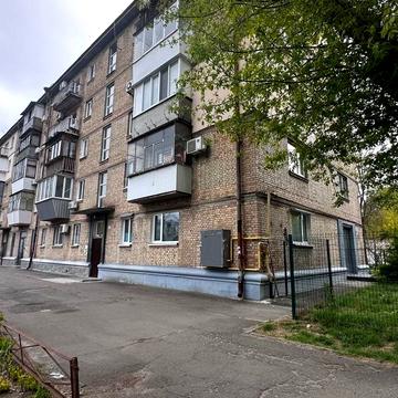 Олександра Копиленка вул., 3