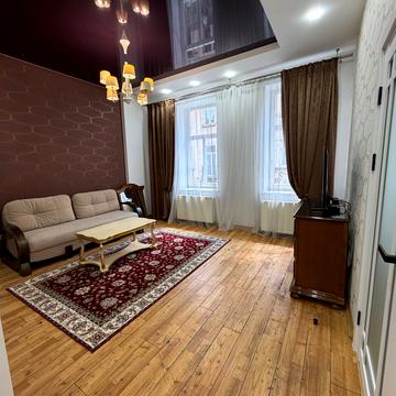 Гетьмана Петра Дорошенка вул. (Жовтнева), 34