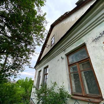 Захисників України вул. (Льотчиків-Визволителів), 2