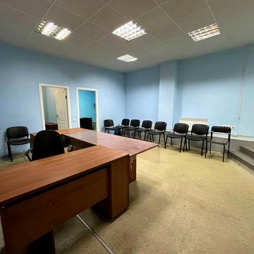Володимира Бизова вул. (Якіра), 5а