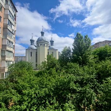 15 Квітня вул., 3