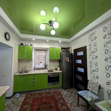Червоної Калини вул., 57