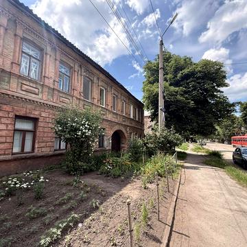Романа Шухевича вул. (Бабушкіна), 45