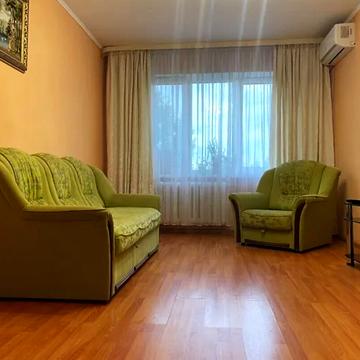 Волинської Дивізії вул., 7