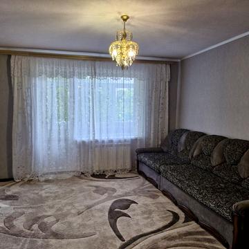 Незалежності вул. (Космонавта Попова), 26 к1