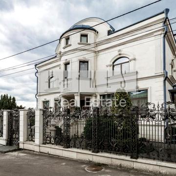 Дубенська вул.