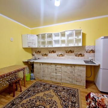 Тернопільська вул., 42