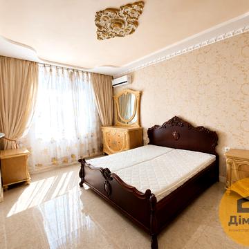 Єлизавети Чавдар вул., 13