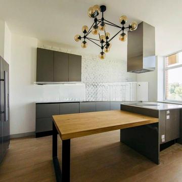 Лесі Українки бульв., 7-А