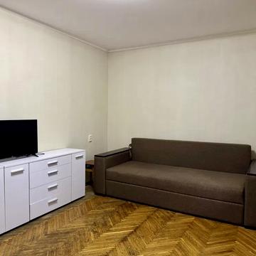 Гусовського вул., 4