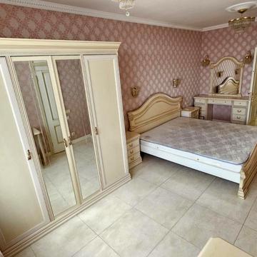 Дніпровська набережна вул., 26-І