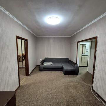 Лесі Українки бульв., 30