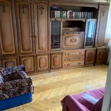 Новаторів вул., 4
