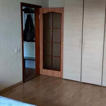 Йорданська вул. (Лайоша Гавро), 9